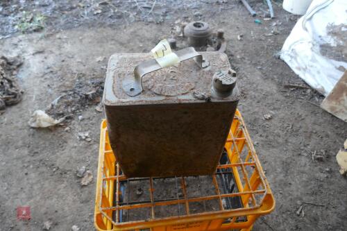 VINTAGE SHELL FUEL CAN C/W BRASS LID (3)