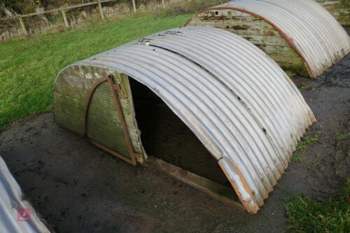 9' X 55'' CORRUGATED PIG ARC (2)