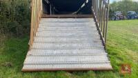 28' TWIN AXLE LIVESTOCK TRAILER - 8