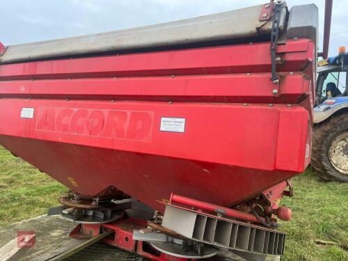 ACCORD FERTILISER SPINNER(S/R)