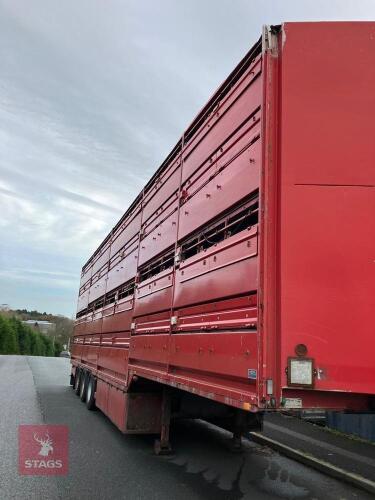 2000 PARKHOUSE ARTIC LIVESTOCK TRAILER