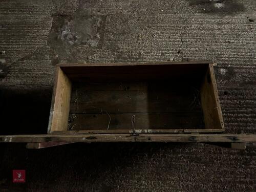 WOODEN STORAGE CHEST (174)