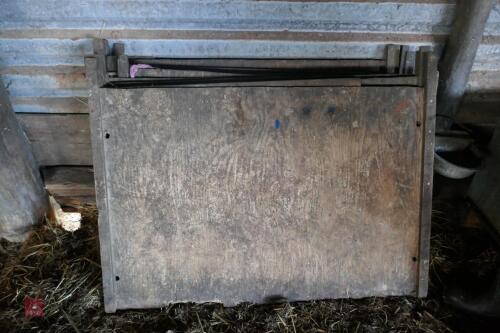 10 4' PLYBOARD FRONTS FOR LAMBING PENS