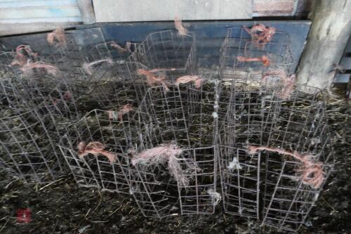 11 HOMEMADE WIRE MESH HAY FEED BASKETS