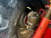 2004 MCCORMICK MTX 185 4WD TRACTOR - 40