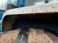 1990 FORD 8210 4WD TRACTOR - 30