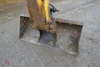 MASSEY FERGUSON 50B 2WD WHEELED DIGGER - 12