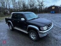 2005 TOYOTA HILUX INVINCIBLE PICKUP - 9