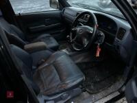 2005 TOYOTA HILUX INVINCIBLE PICKUP - 37