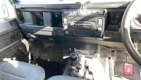 2005 LAND ROVER DEFENDER - 17