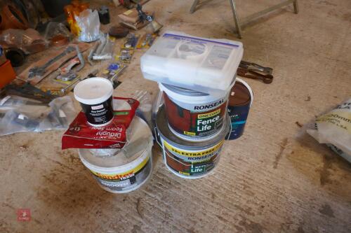 QTY OF PAINT & DECORATING ACCESSORIES