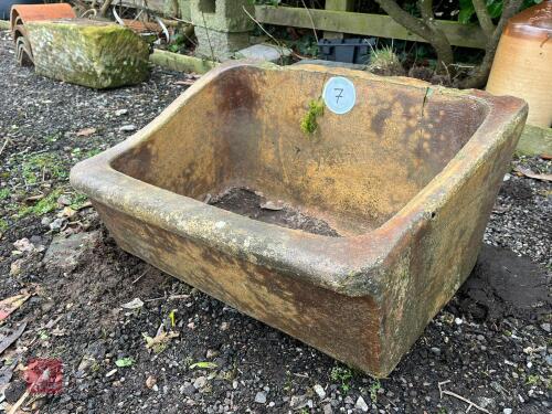 ORNATE PLANTER/TROUGH (7)