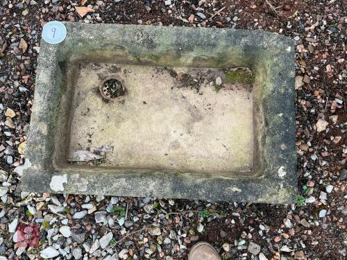 SANDSTONE SINK TROUGH/PLANTER (9)