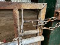 14' 6'' GALVANISED FEED BARRIER & TROUGH - 6
