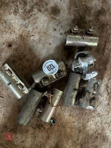 8 PIPE CLIPS