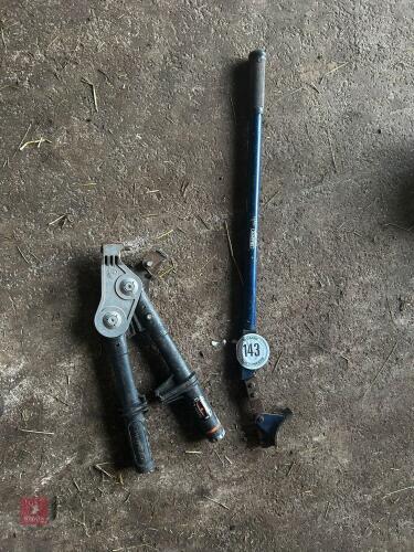 2 WIRE STRAINERS