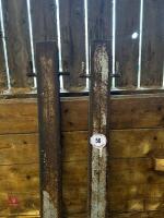 2 X 6' DOUBLE HANGING POSTS - 2