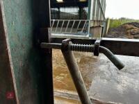 15' CATTLE FEED BARRIER - 6