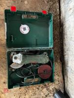 BOSCH 240VC ANGLE GRINDER - 3