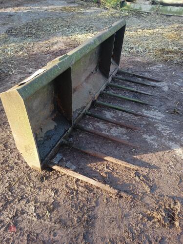 6' QUICKIE MUCK FORK (S/R)