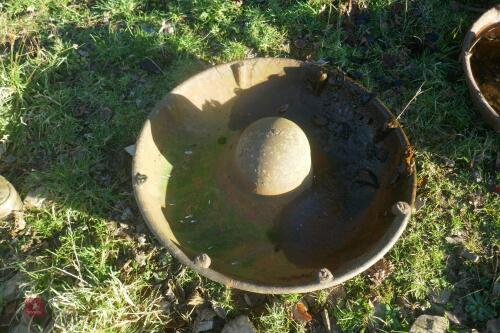 ORNATE CAST PIG TROUGH/ PLANTER