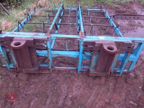 FLAT EIGHT BALE HANDLER/ GRAB