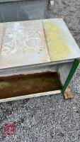 JOURDAIN HOOK OVER AD LID FEEDER - 3