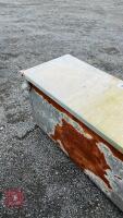 JOURDAIN HOOK OVER AD LID FEEDER - 7