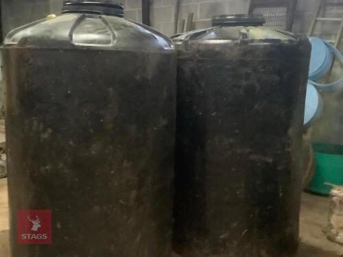2 ORANGE JUICE CONTAINERS