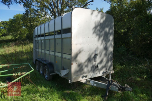 2005 IFOR WILLIAMS 14' LIVESTOCK TRAILER
