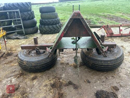 SILAGE PUSHER