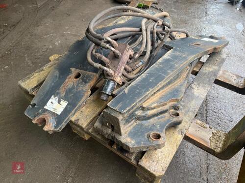 QUICKE LOADER BRACKETS TO FIT FENDT