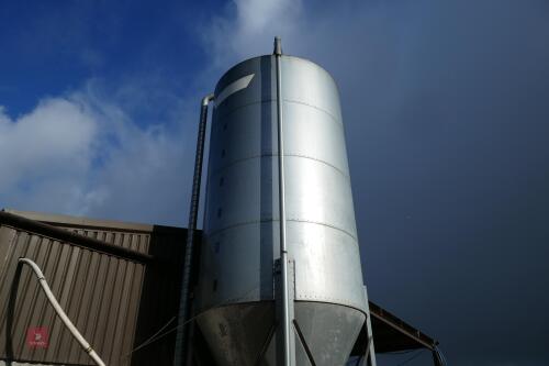 COLLINSON 25T GALVANISED FEED SILO