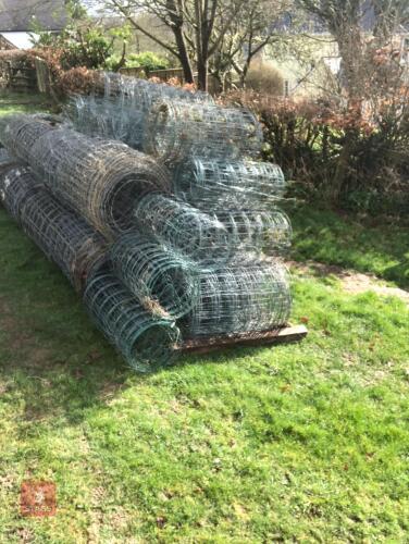 900M OF STOCK NETTING/2000M BARBED WIRE