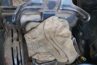 CASE INTERNATIONAL 685 2WD TRACTOR - 23
