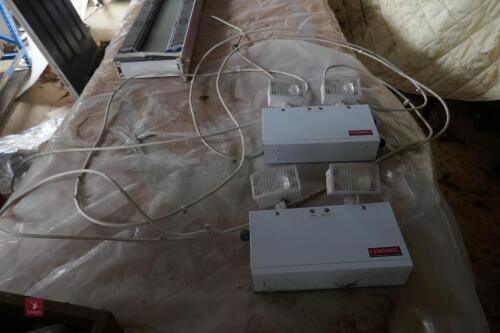 2 X CHANNEL BATTERY STORAGE LIGHTS