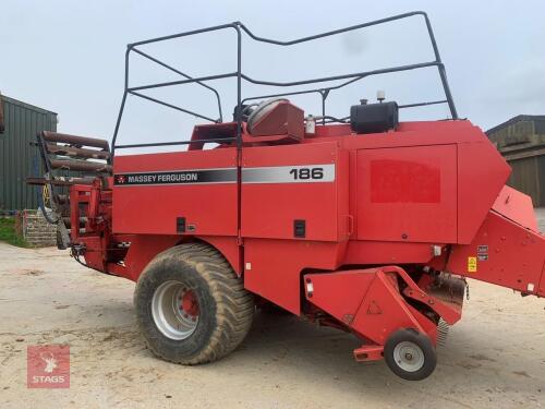 MASSSEY 186 SQUARE BALER