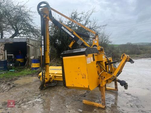 MCCONELL PA65T HEDGETRIMMER