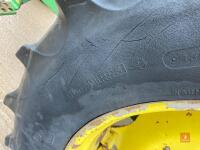 JOHN DEERE 2850 2WD TRACTOR - 15