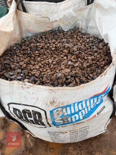 DUMPY BAG OF 20MM DECORATIVE GRAVEL