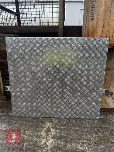 NUGENT QUAS FULL RAMP TAILDOOR