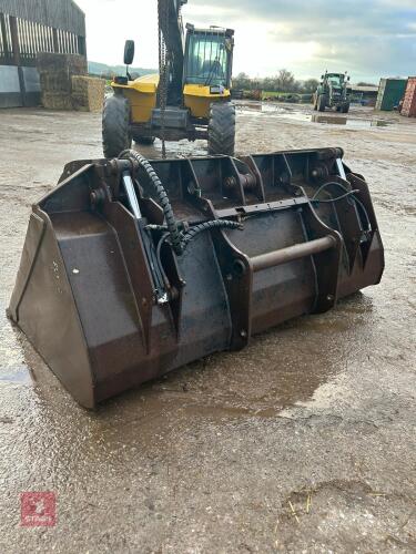 BUCKET GRAB ON MANITOU BRACKETS