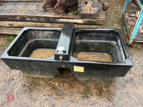 JFC DT60 DUAL WATER TROUGHS (5)
