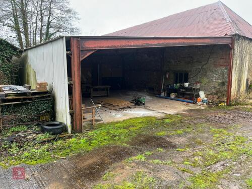4 BAY GARAGE/SHED LEAN TO BUILDING