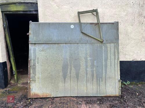 PAIR OF 6' 6'' SHEETED DOORS (35)