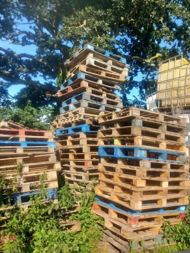 20 PALLETS
