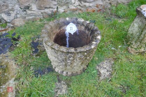 SMALL ROUND SANDSTONE PLANTER (22)