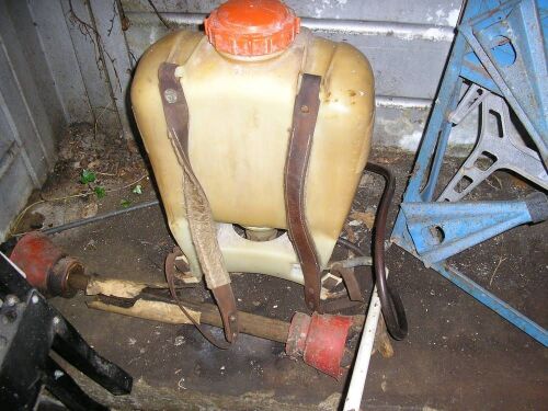 SOLO 425 KNAPSACK SPRAYER