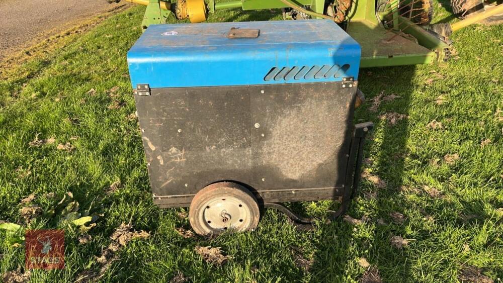 WHEELED GENERATOR
