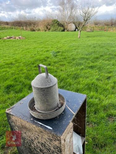 GALVANISED POULTRY DRINKER